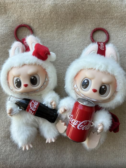 The perfect labubu for the Festive Holidays in Malta 🎄✨